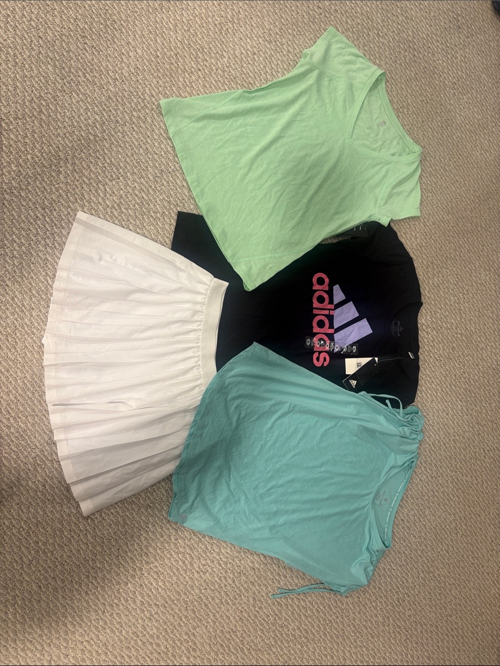 Medium bundle skirt & tops